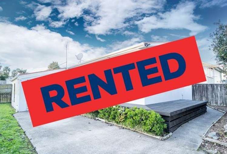 2/76 Mcannalley Street_0