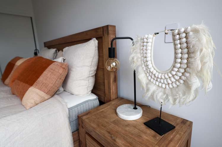 14/15 Keehan Drive Hilltop_13