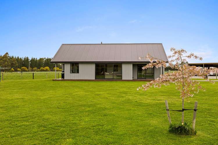 1136 Poyntzs Road West Eyreton_3