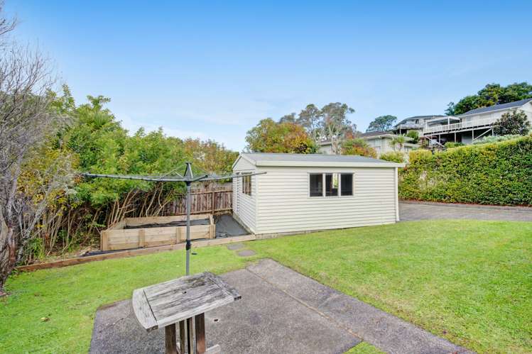 18 Regency Place Sunnynook_26