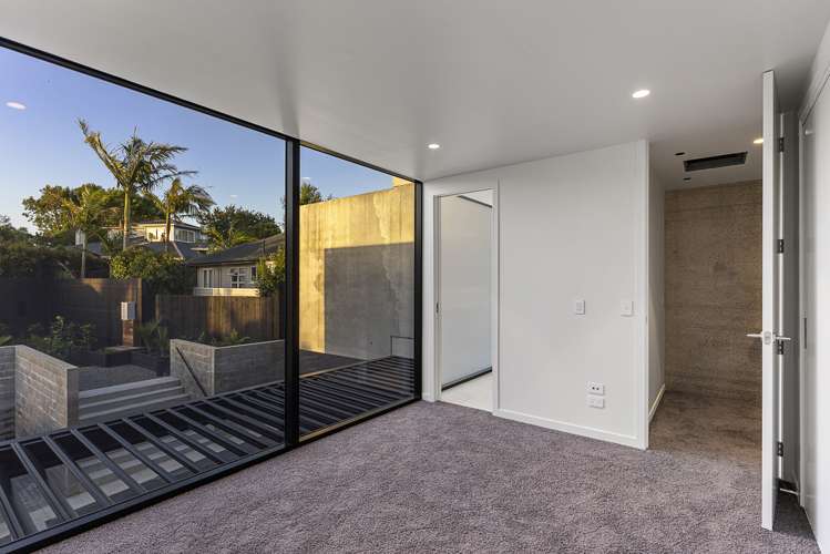 4/279 Lake Road Belmont_9