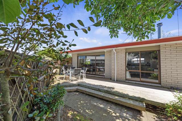 21 James Cook Drive Welcome Bay_1