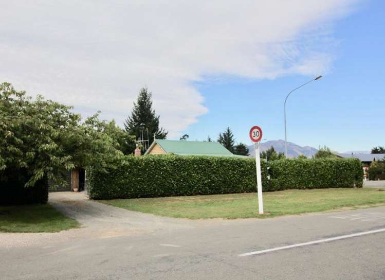 1 Leamington Street Hanmer Springs_22