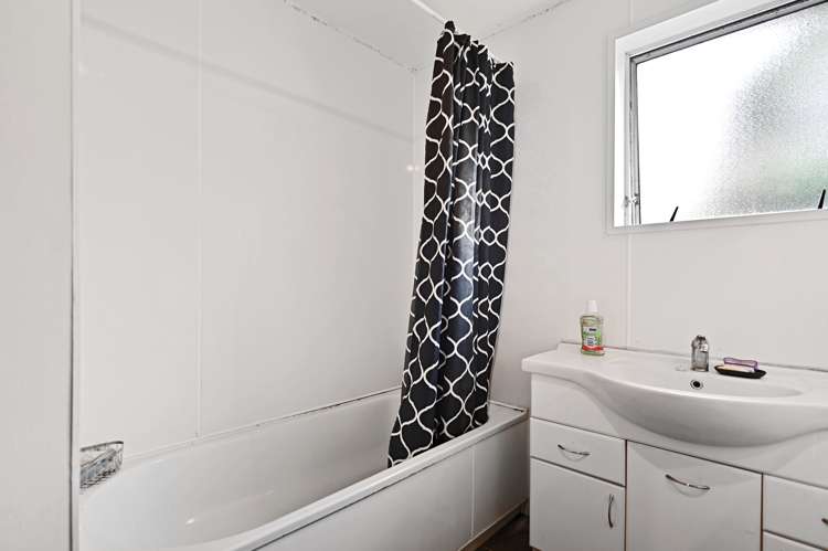 42 Bromley Road Bromley_9