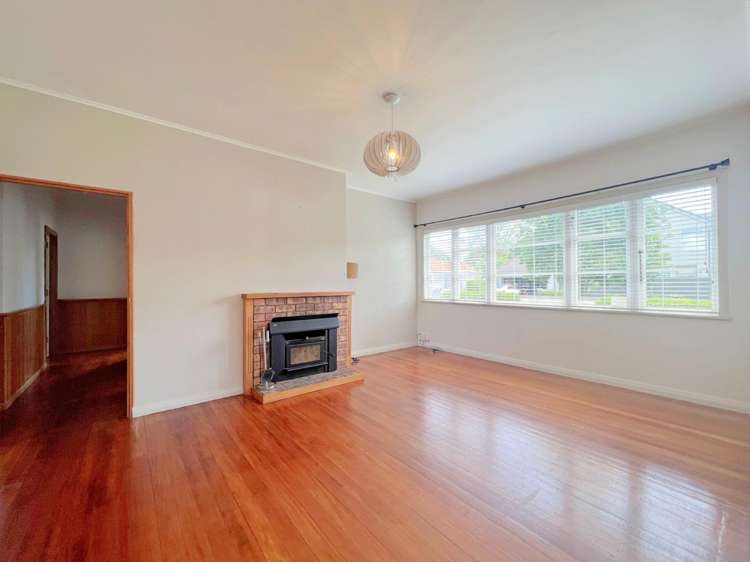 55 Jellicoe Drive Hamilton East_2