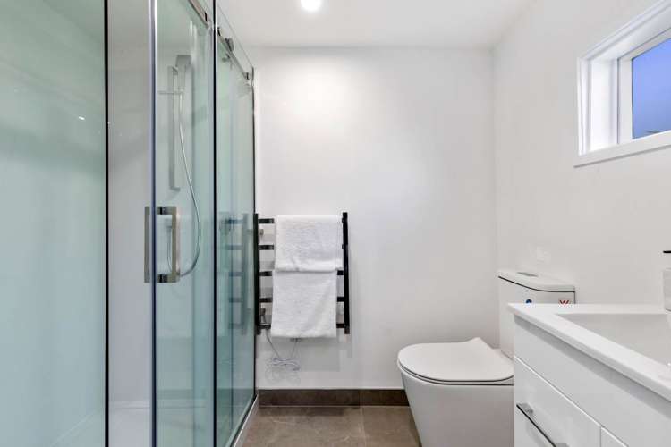 43 Mozeley Avenue Devonport_16