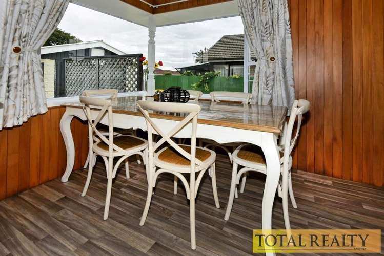 8 Dunstan Crescent Hornby_6