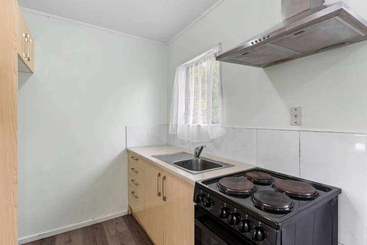 2/32 Maplesden Drive Clendon Park_8