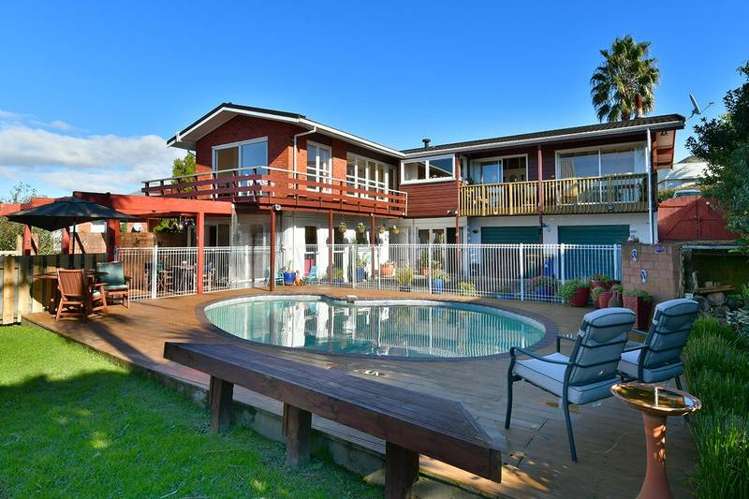 8 Martin Crescent Northcote_0