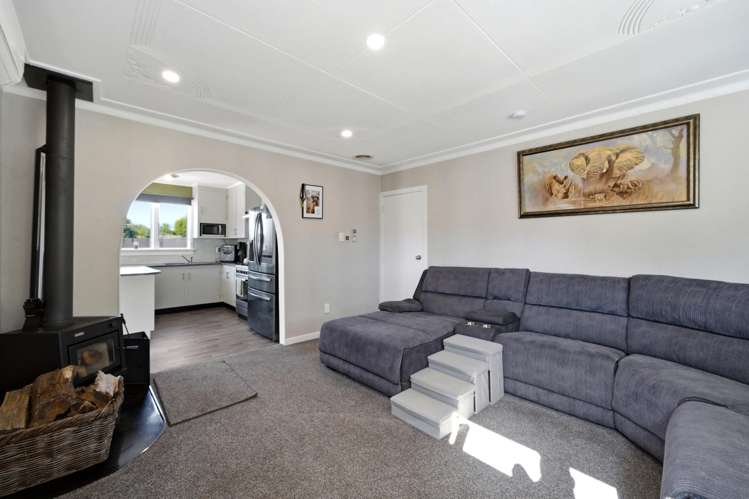 227 & 229 Bain Street Clifton_12