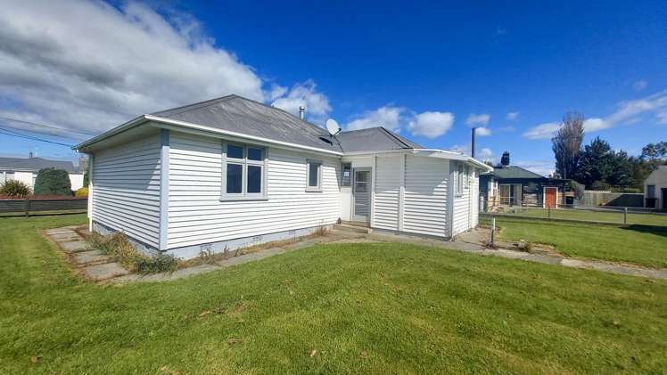 6 Kirkland Street Ohai_14