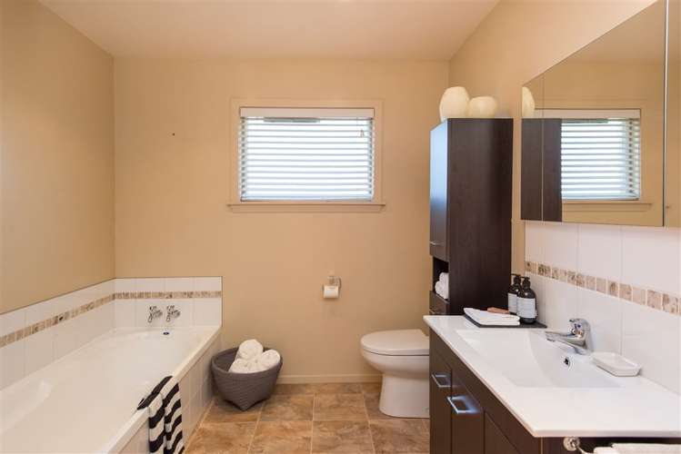 12 Halliwell Avenue Papanui_12