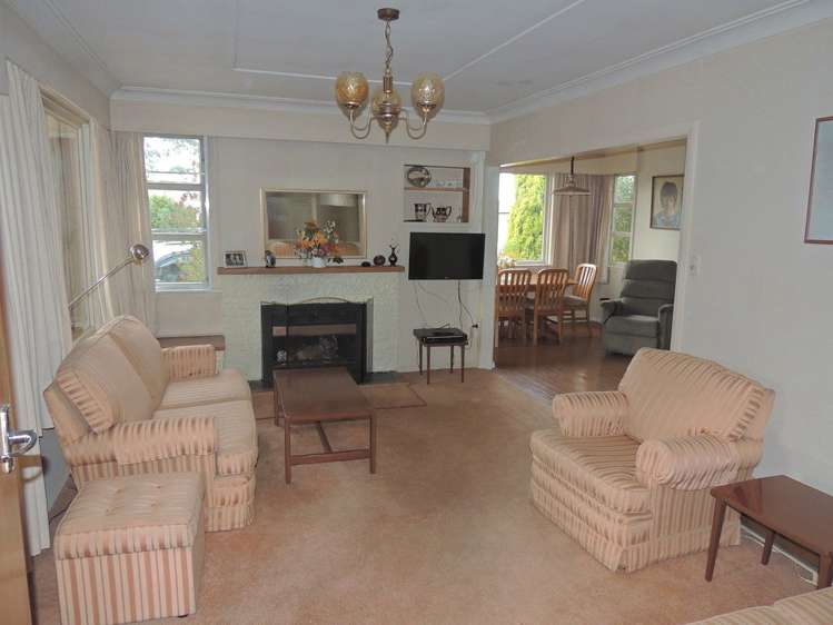 29 Intermediate Street Solway_6