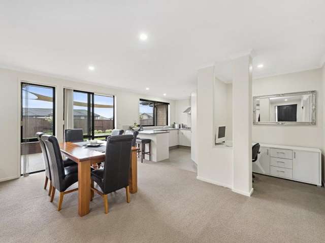 86 Farringdon Avenue Rototuna North_4