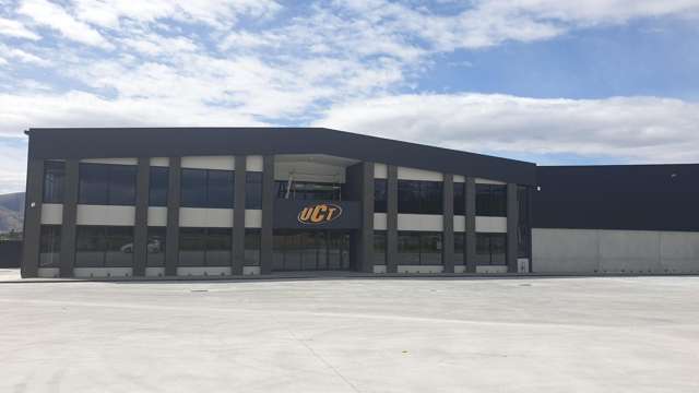 86 Church Road Luggate_2