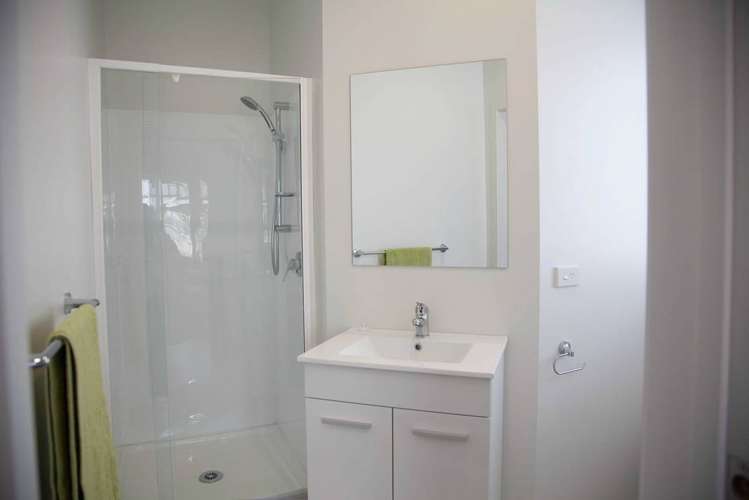 87D Lake Road 1067_3