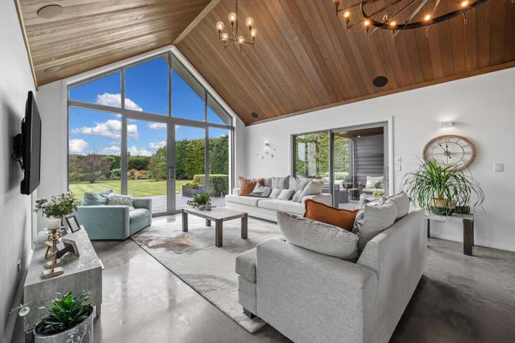 169 Dunns Road Otatara_16