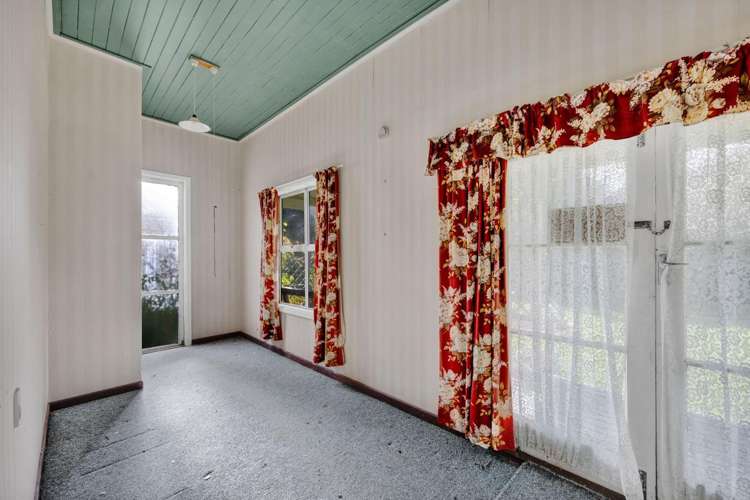 27 Kaipi Street Manaia_11