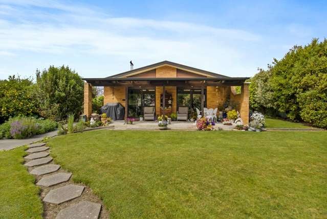 14 and 18 Bridge Street Temuka_1