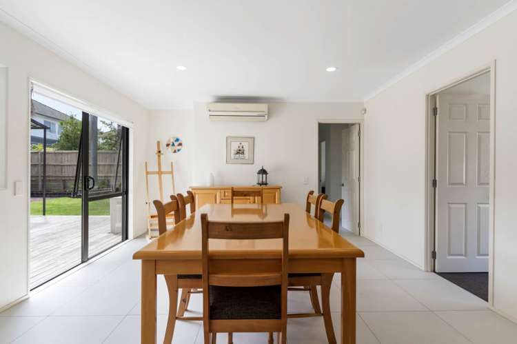 17 Heyington Way East Tamaki Heights_23