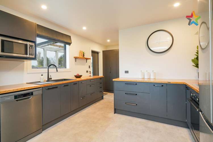 58 Knutsford Road Otautau_1