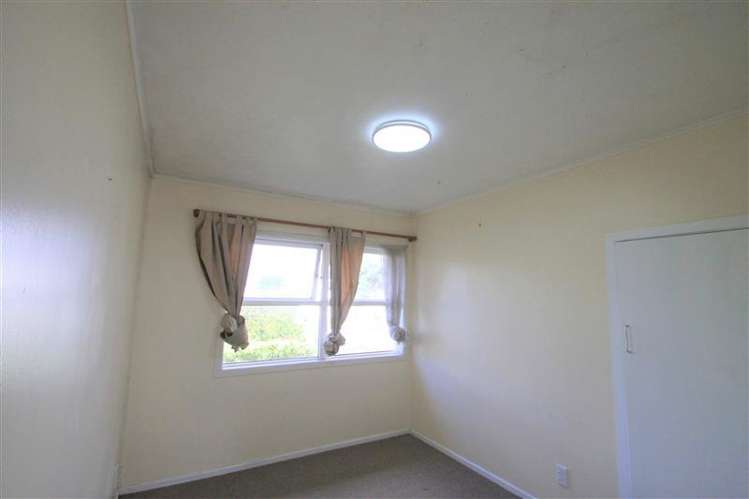 13 Beach Road Te Atatu Peninsula_7