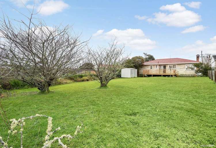 74 Webster Avenue Mount Roskill_12