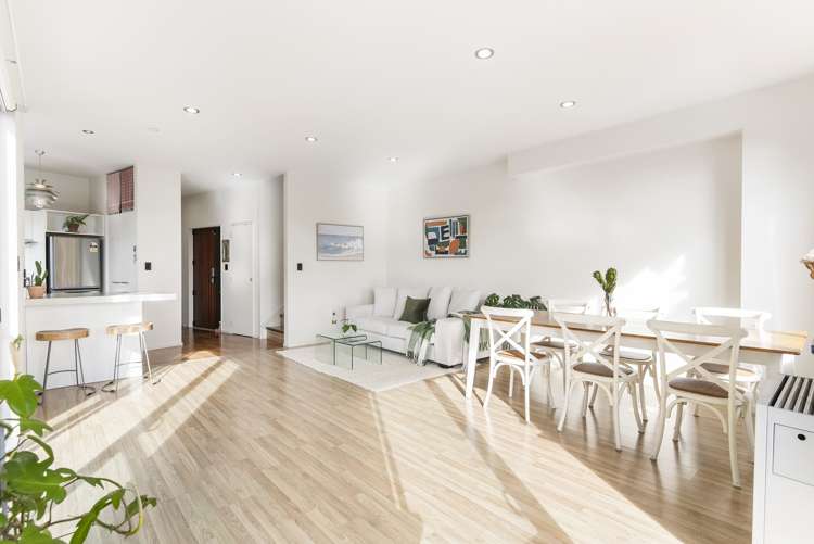 15/22 Northcross Drive Oteha_5