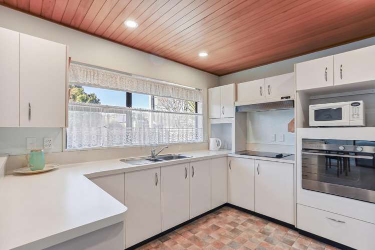 1/1 Thorrington Road Cashmere_8