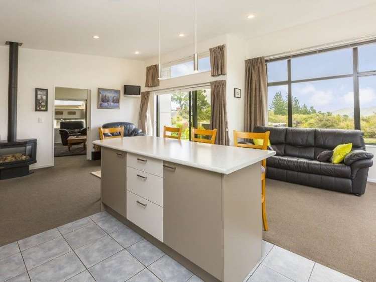 44 Mount Marua Way Timberlea_9