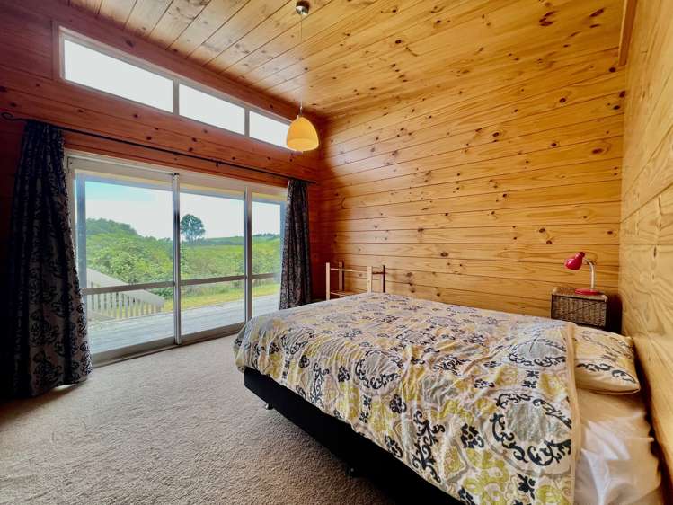 724a Ruapuke Road Raglan_31