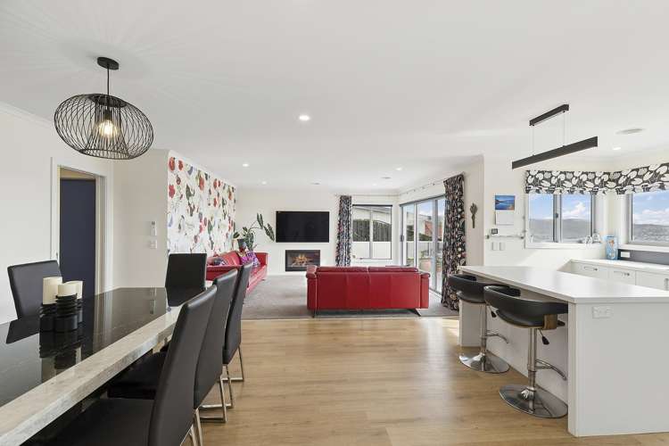 3 Greenstone Place Aotea_7