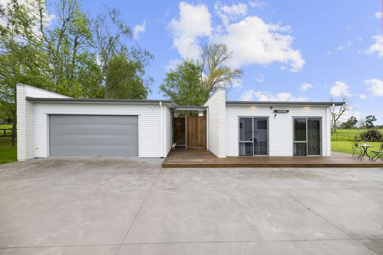 112 Cochrane Road Ngahinapouri_5