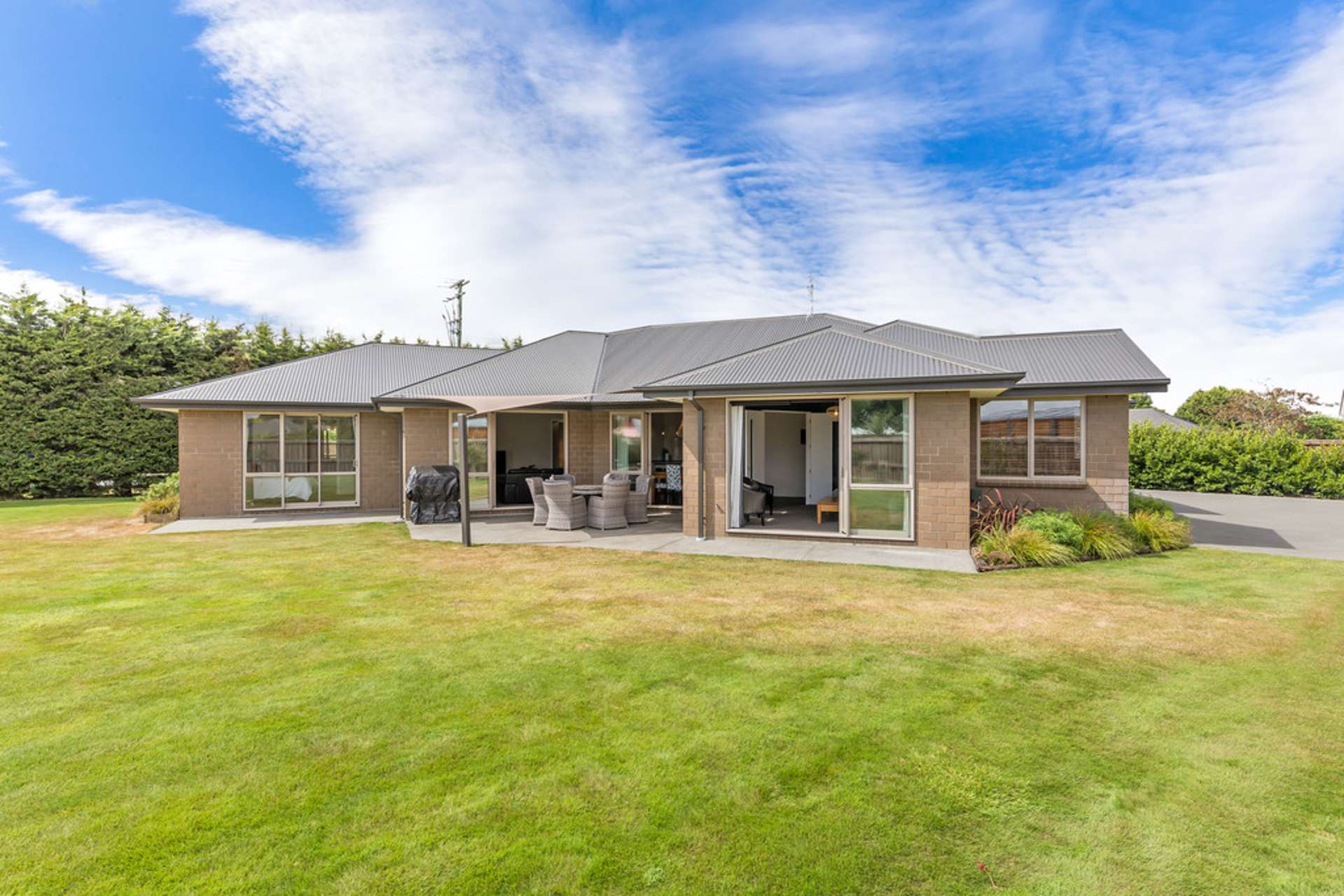 10 Grangewood Drive Lincoln_0