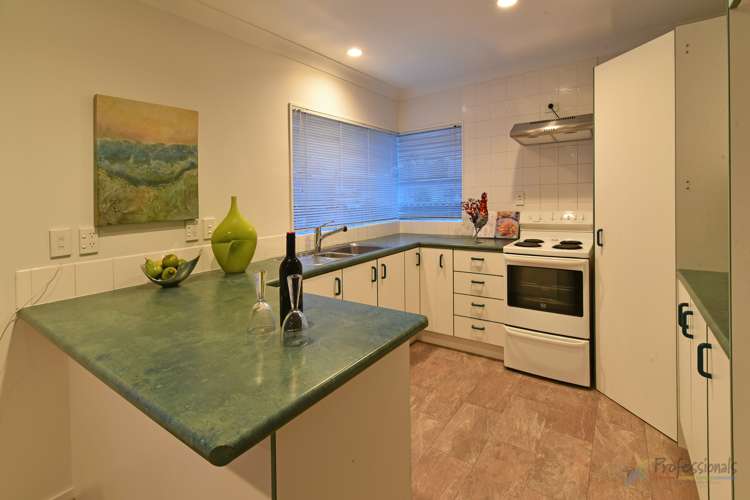 1/4 Oxford Road Manurewa_8