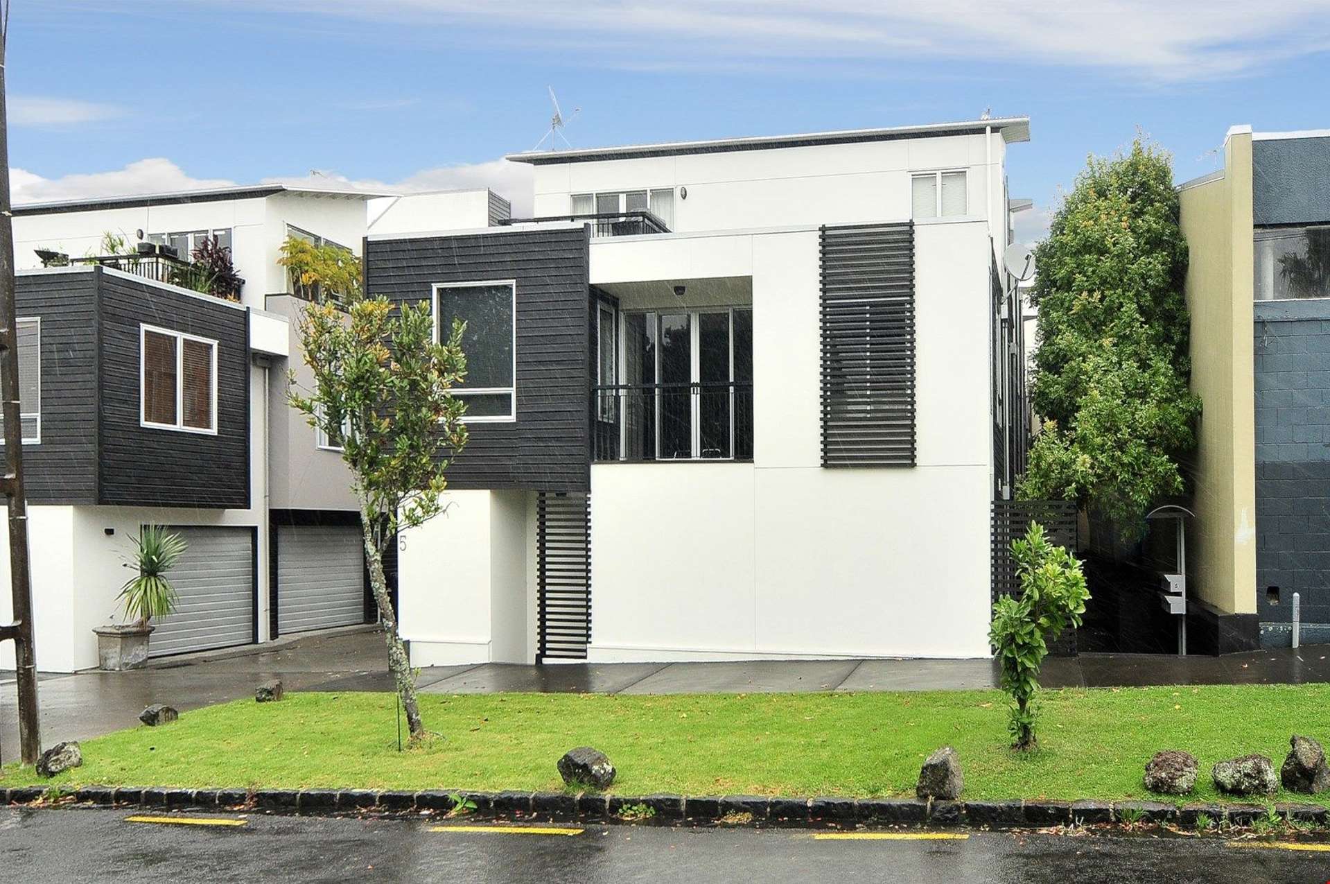 6/5 Millais Street Grey Lynn_0