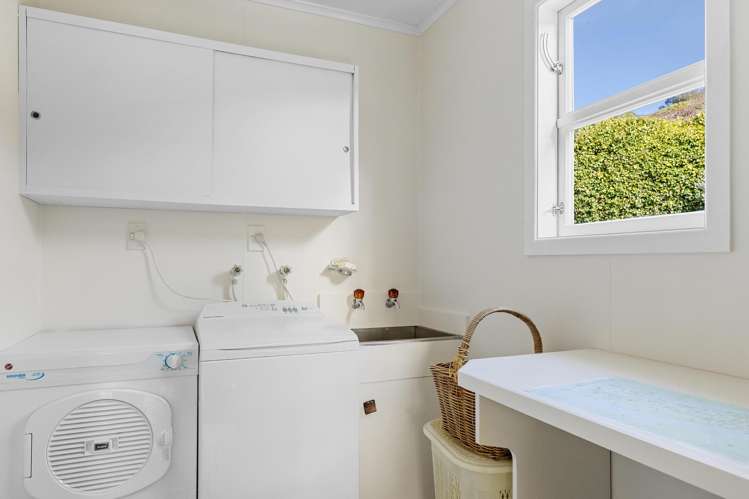 11 Earle Place Acacia Bay_10