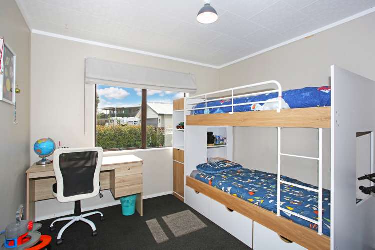 12 Millen Place Clarks Beach_12