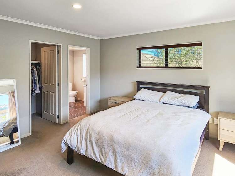 2 Percy Kinsman Crescent Riverstone Terraces_7