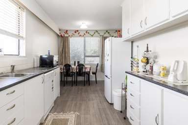1/121 Scott Street_3