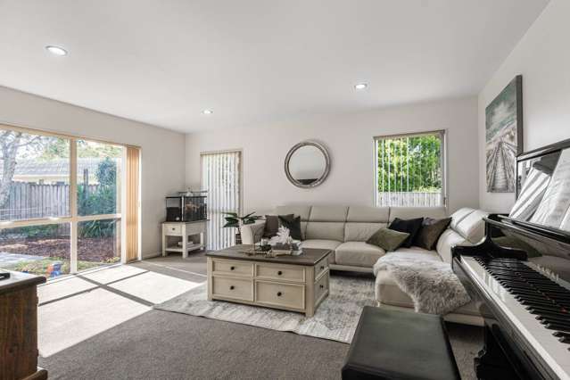 5b Ludlow Terrace Totara Vale_1