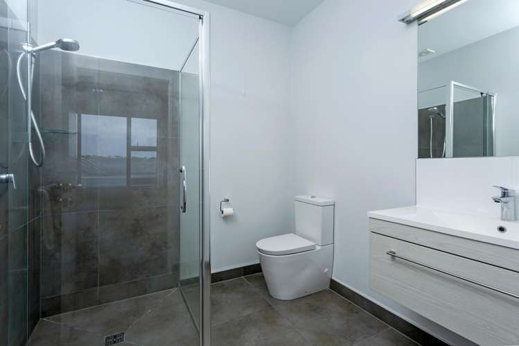 20 Sawyers Lane Silverdale_19