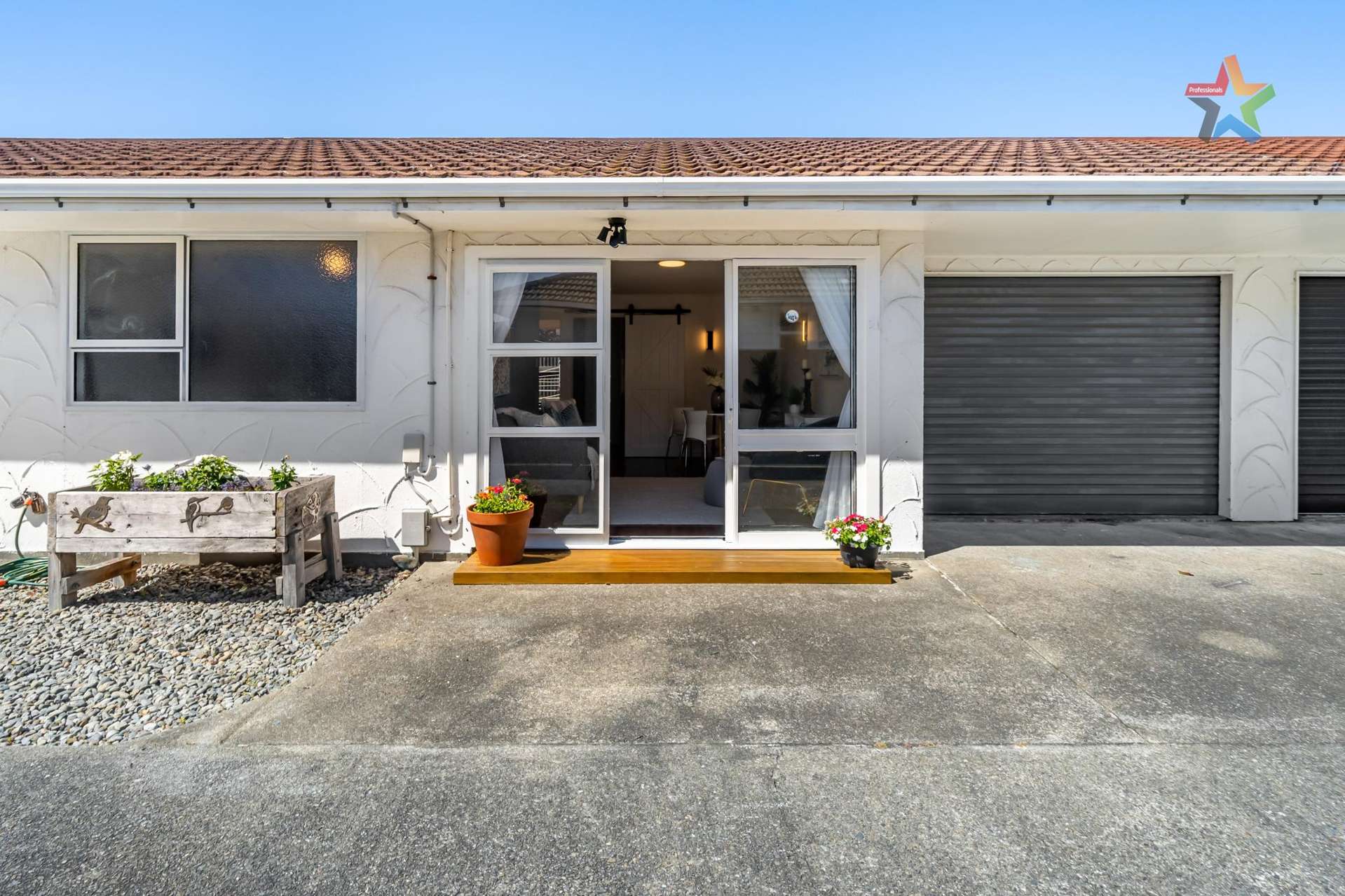 2/43 Leighton Avenue Waiwhetu_0