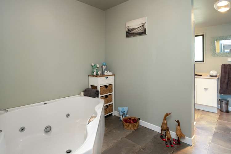 17 Garden Terrace Picton_23