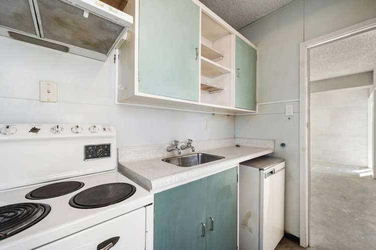 3D/20 Maarama Crescent Aro Valley_6