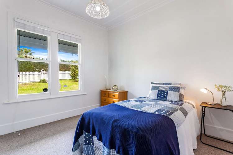 15 West Lynn Road Titirangi_13