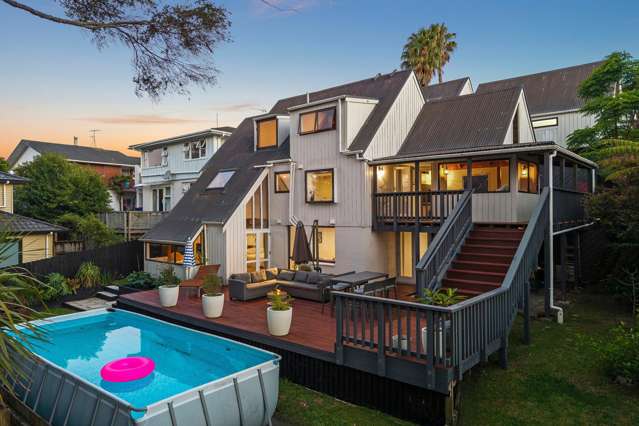 Mid-Century Magic! Thursday 6pm Viewing