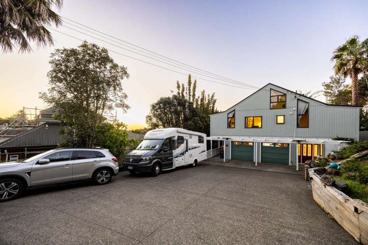 218 Whangaparaoa Road Red Beach_25