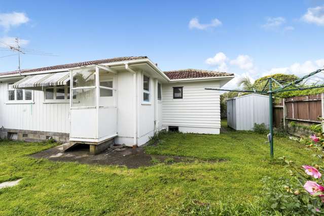 Charm, Style & Location in the Heart of New Lynn