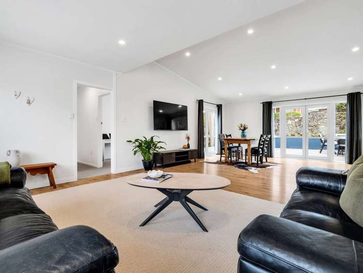 1 Melia Place Stanmore Bay_14